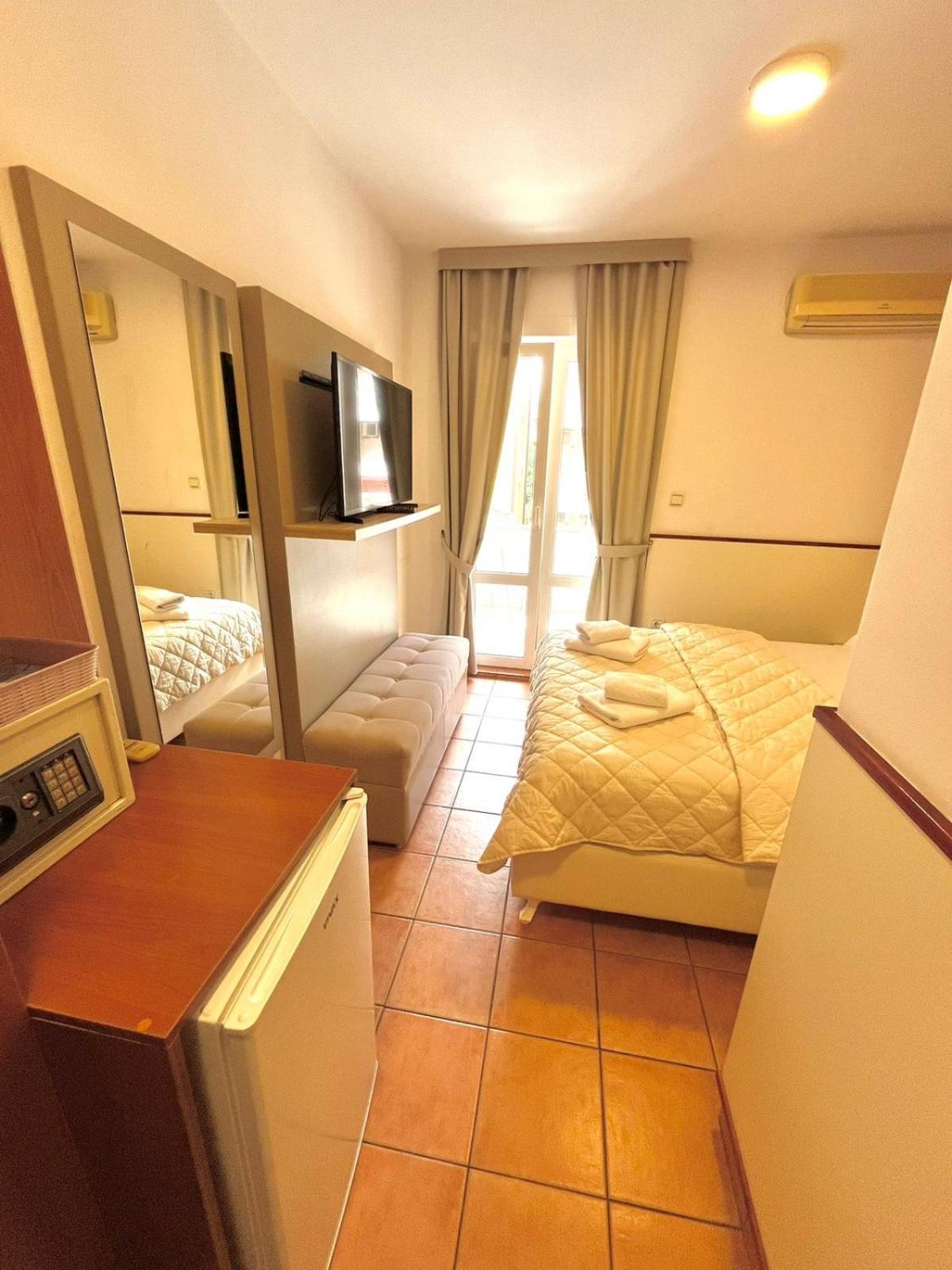 Apartments Sofija Budva Exterior photo