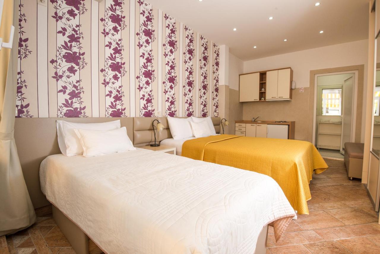 Apartments Sofija Budva Room photo